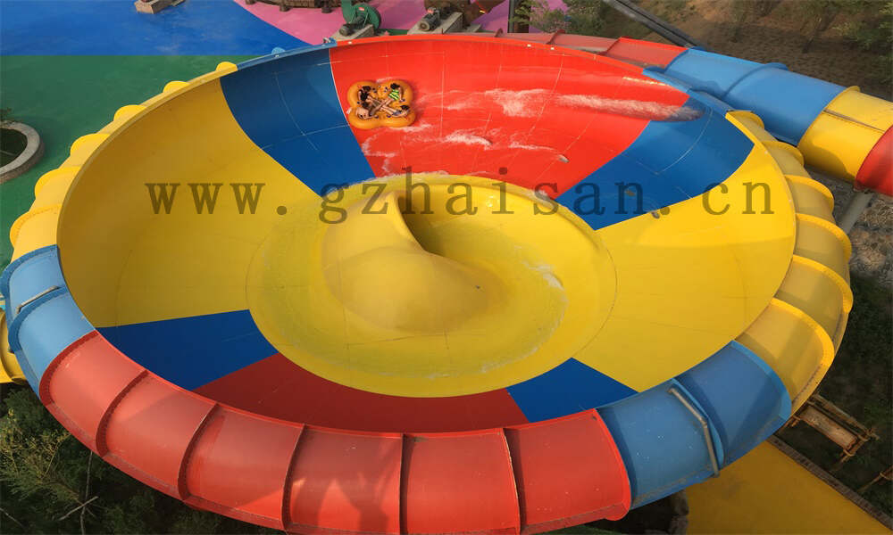 如何设计并建造充满吸引力的水上乐园？